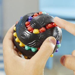 Hasbro Gaming - Atomix